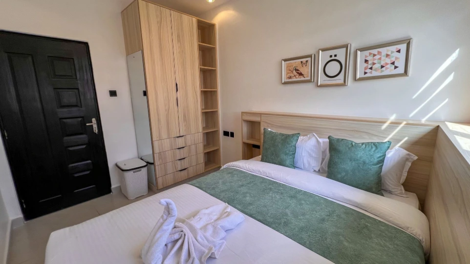 Superior 1 Bedroom