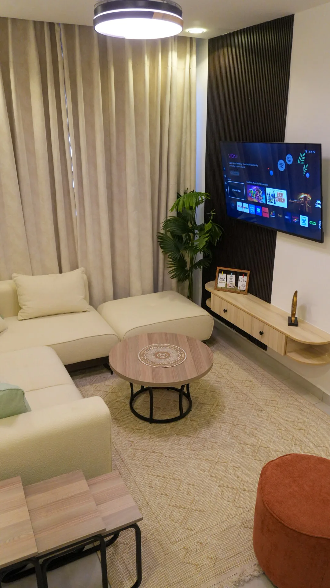 Superior 1BDR Living Room