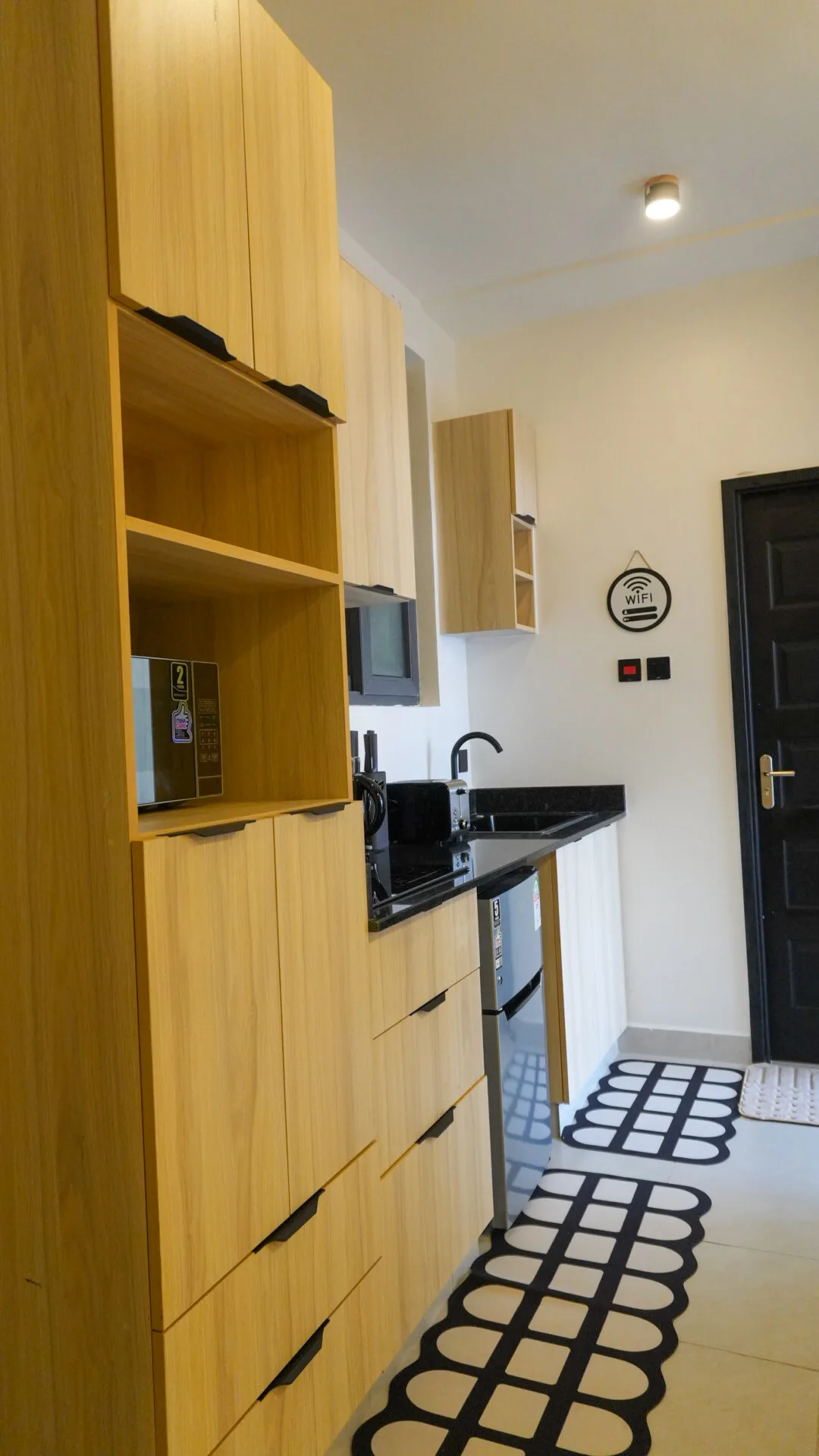 Superior 1BDR Kitchen